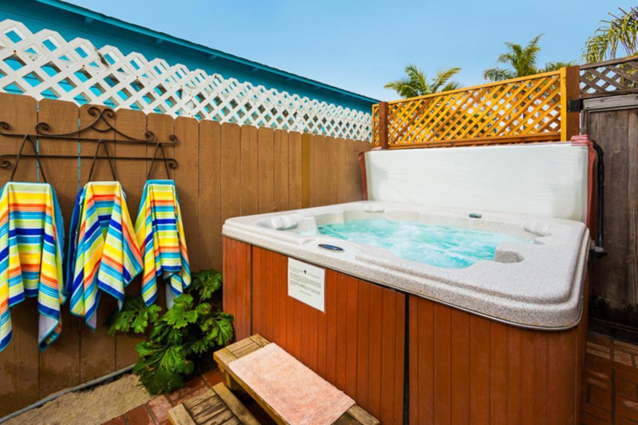 Casa de férias Poolside Paradise *